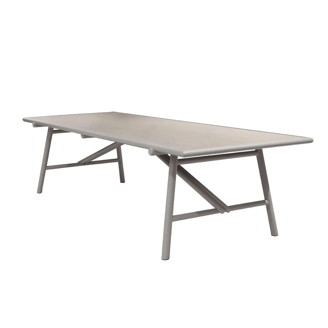 Sticks Outdoor Dining Table