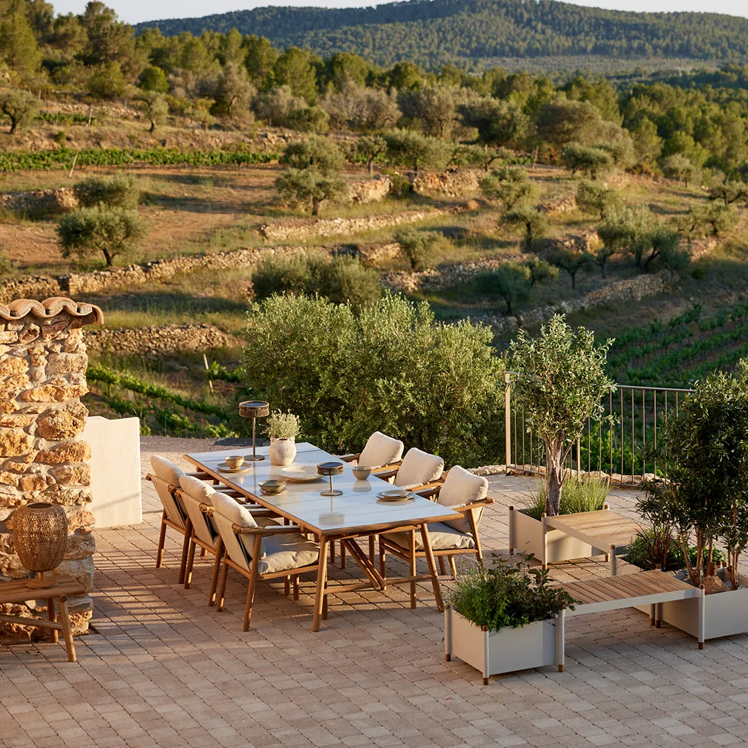 Sticks Outdoor Dining Table