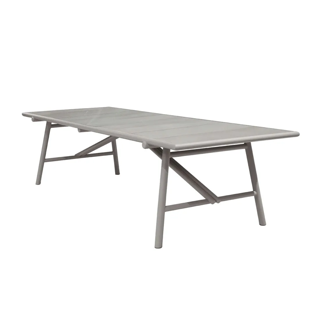 Sticks Outdoor Dining Table