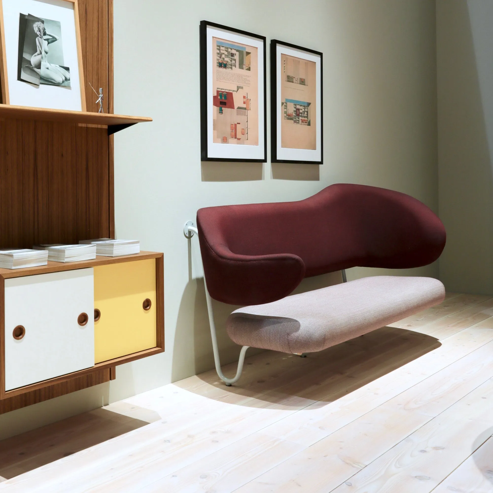 The Wall Sofa