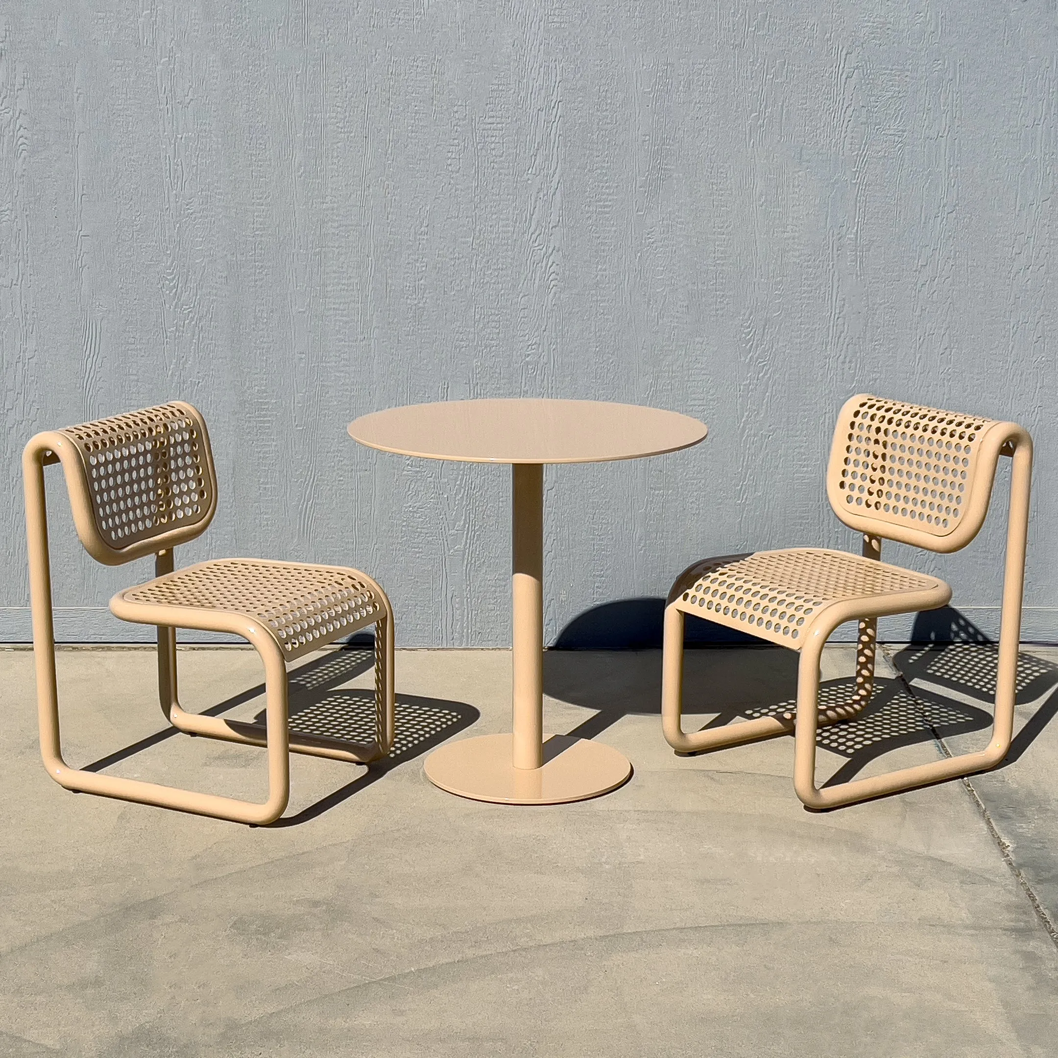 Tube Outdoor Dining Chair