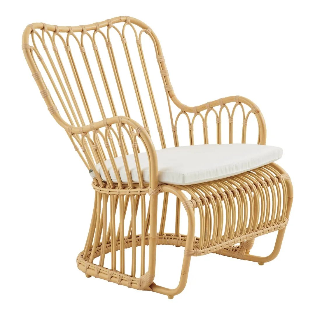 Tulip Outdoor Lounge Chair