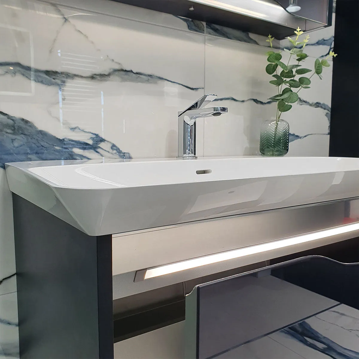 Utopia Lustre 1-Drawer Wall Hung Vanity Unit With Washbasin and LED Illumination - Sea Green