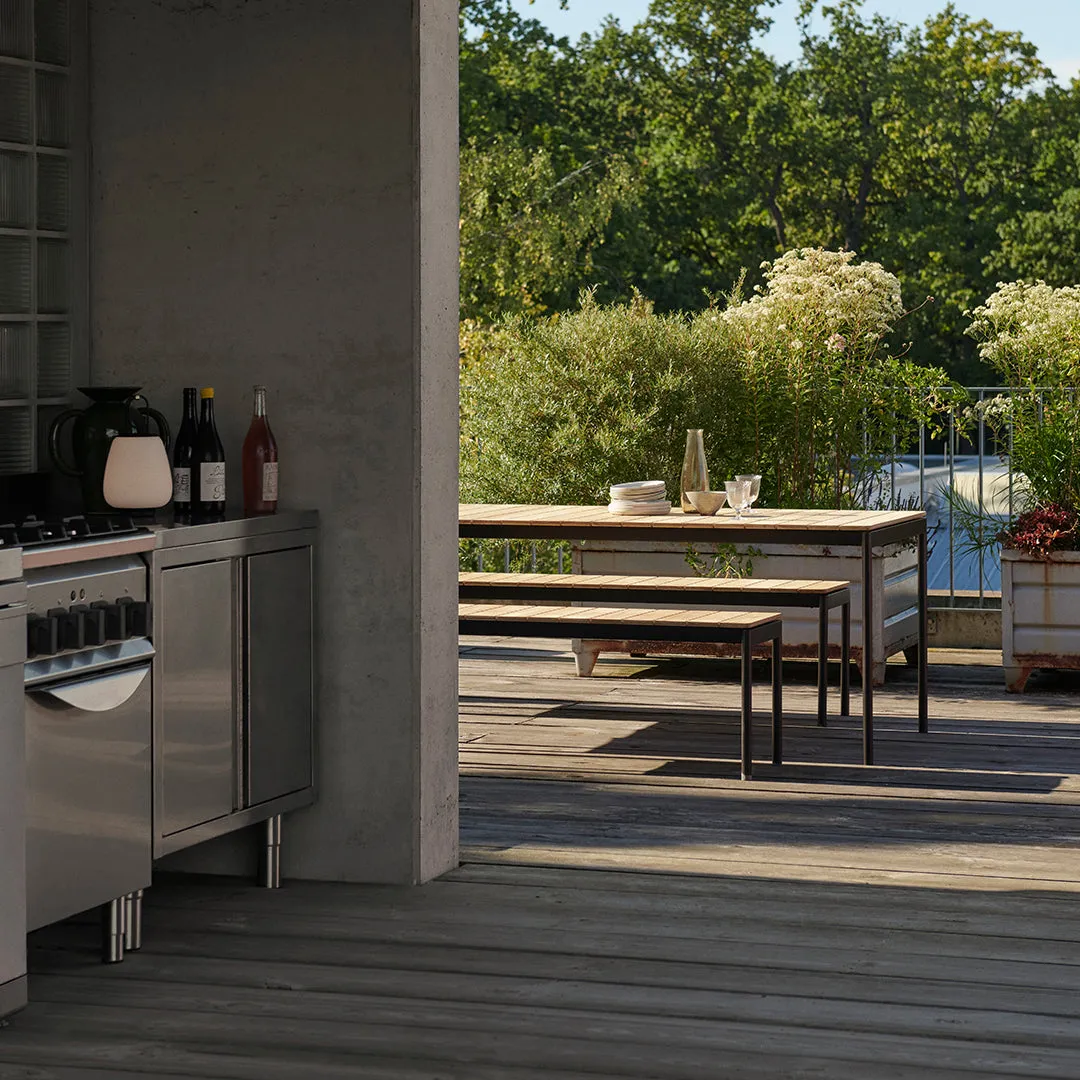Ville AV25/AV26 Outdoor Dining Table