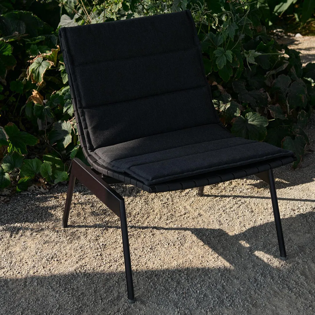 Ville AV44 Outdoor Lounge Chair - Stackable