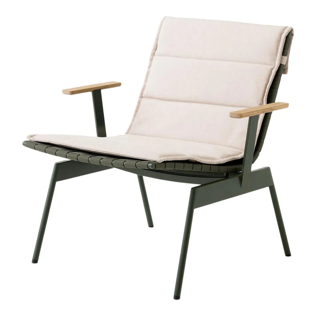 Ville AV45 Outdoor Lounge Armchair - Stackable