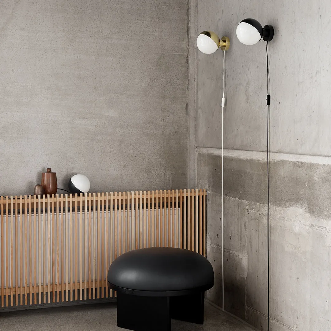 VL Studio Wall Light