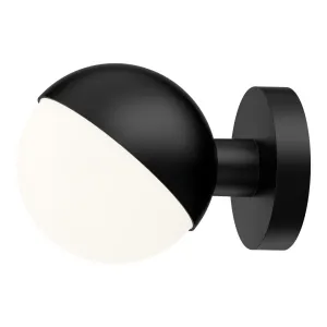 VL Studio Wall Light