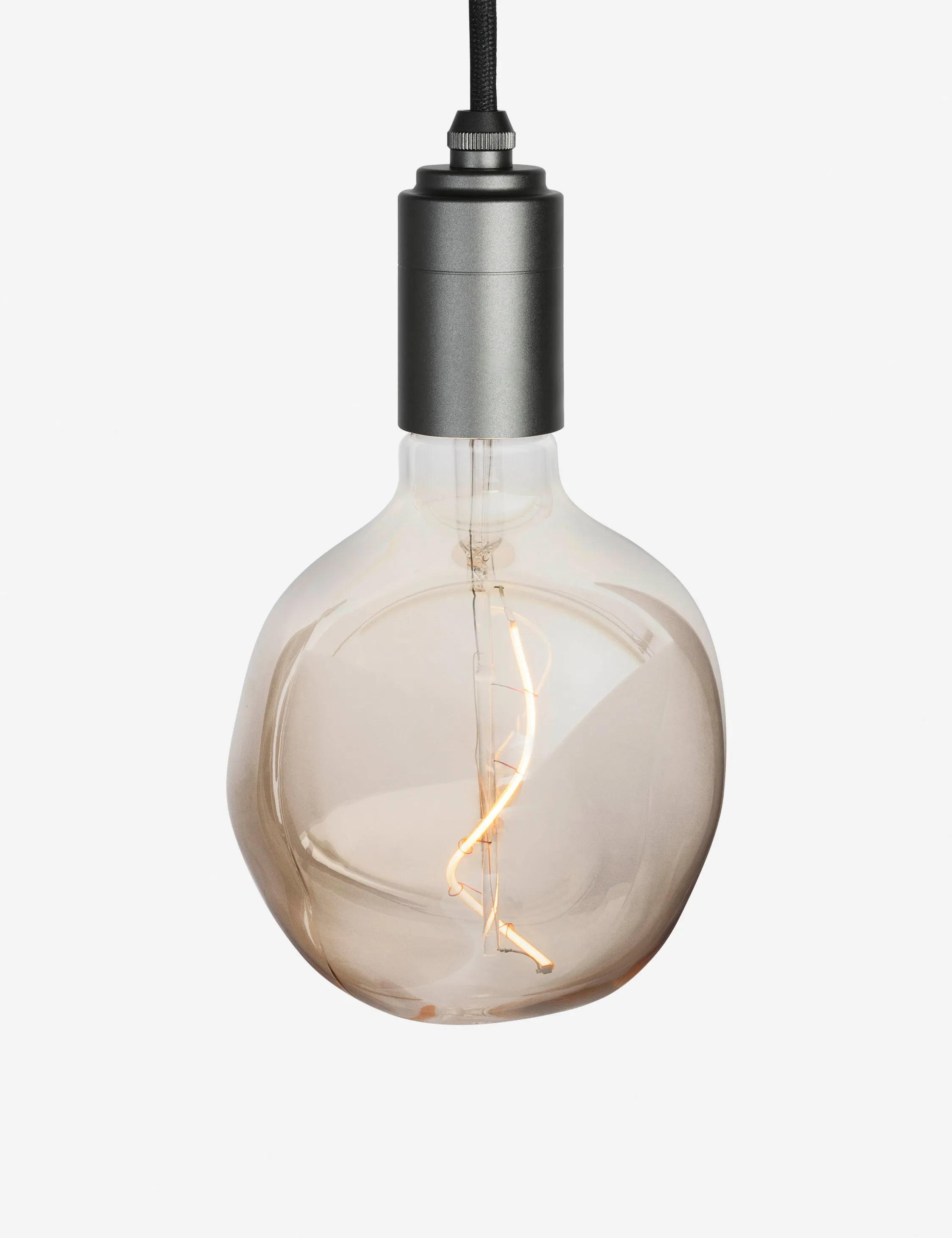 Voronoi I Pendant Light by Tala Lulu and Georgia