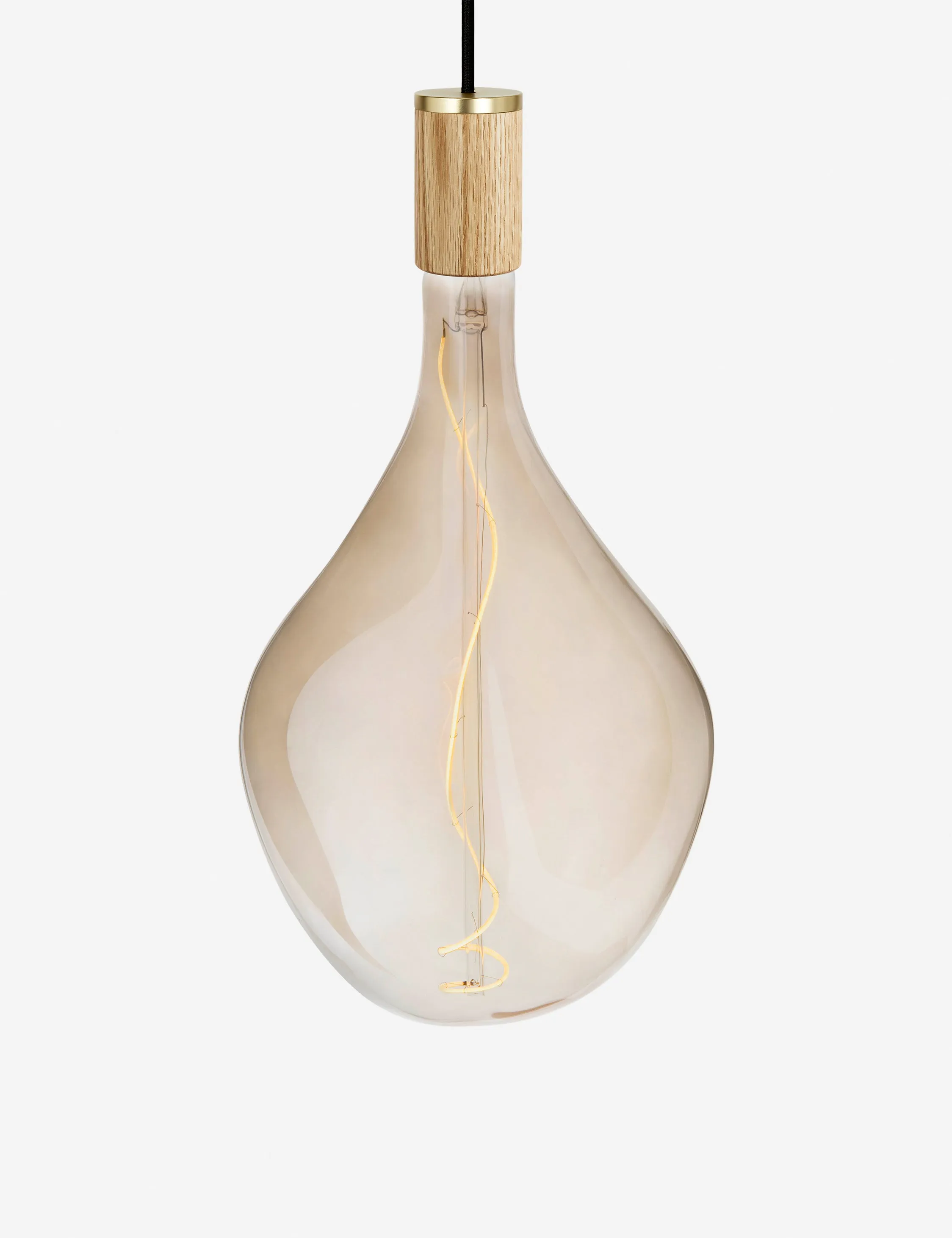 Voronoi III Pendant Light by Tala Lulu and Georgia