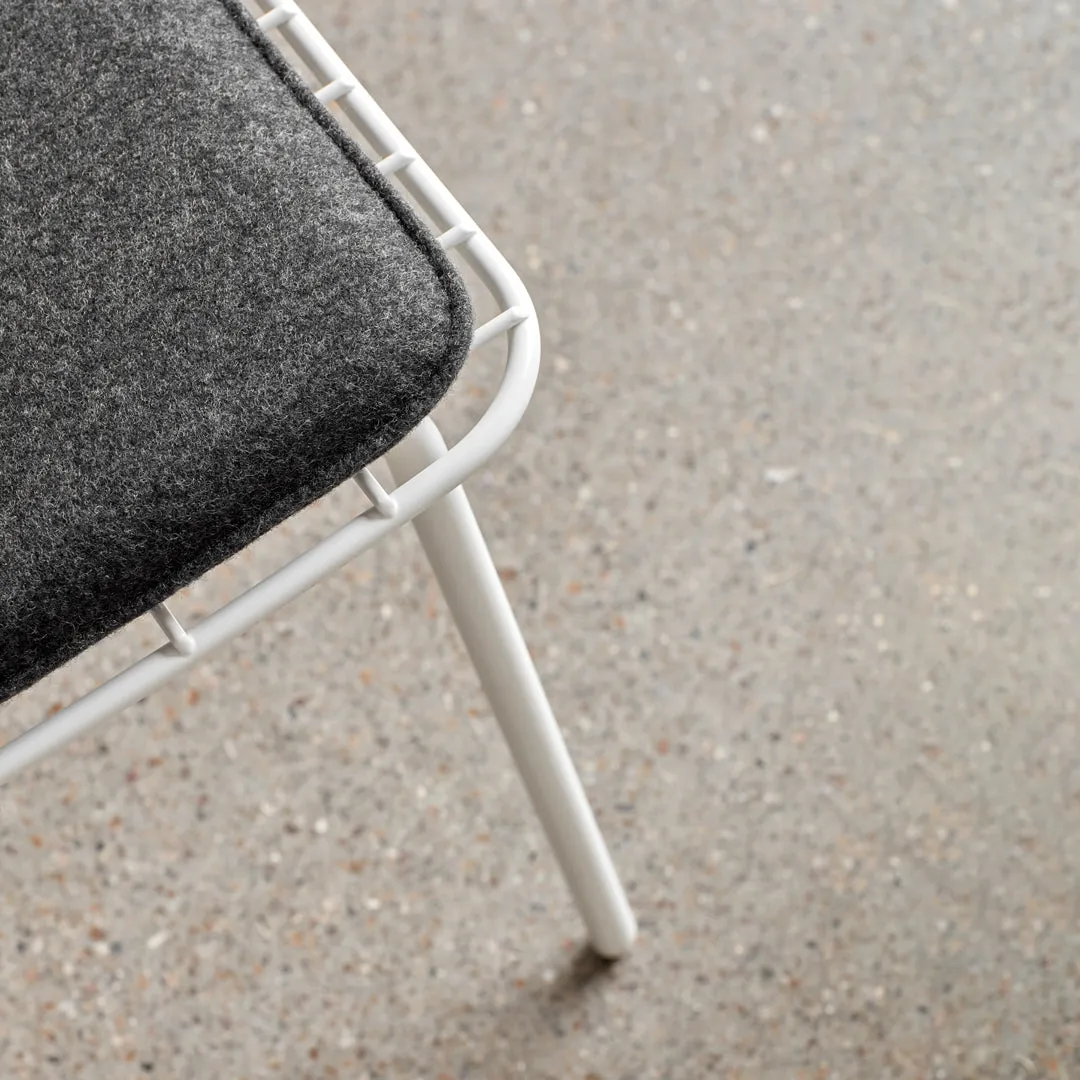 WM String Lounge Chair Cushion