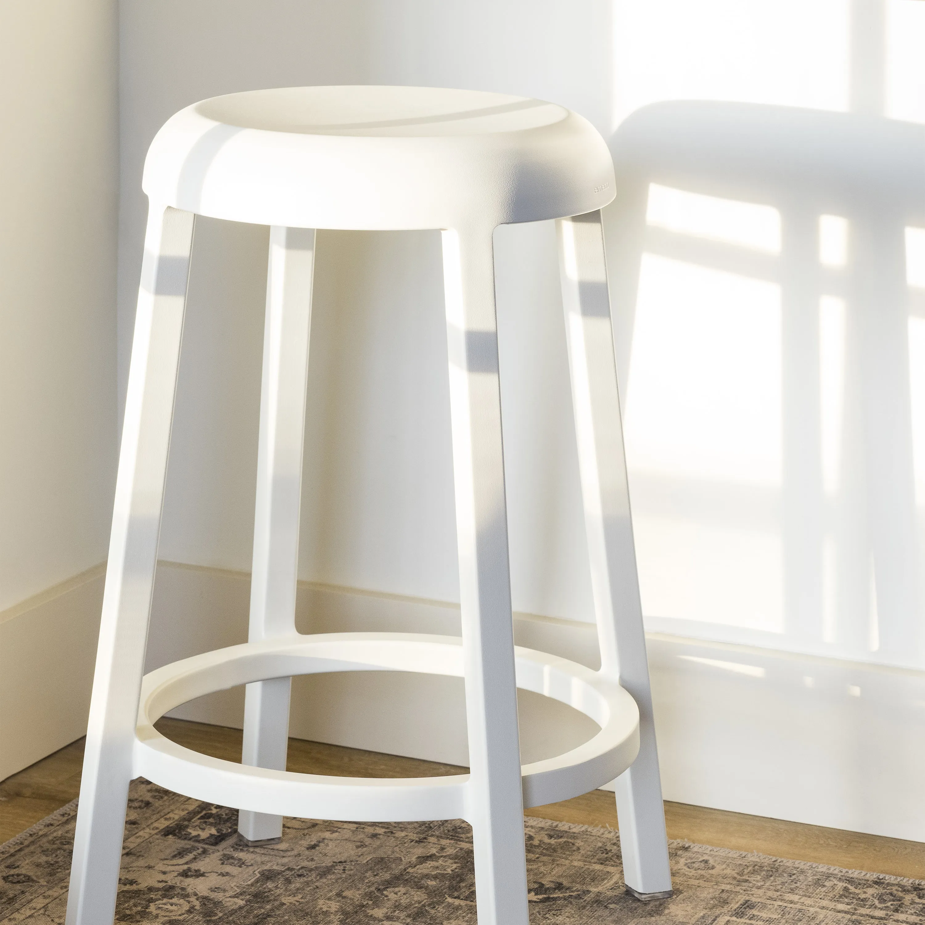 ZA Stool