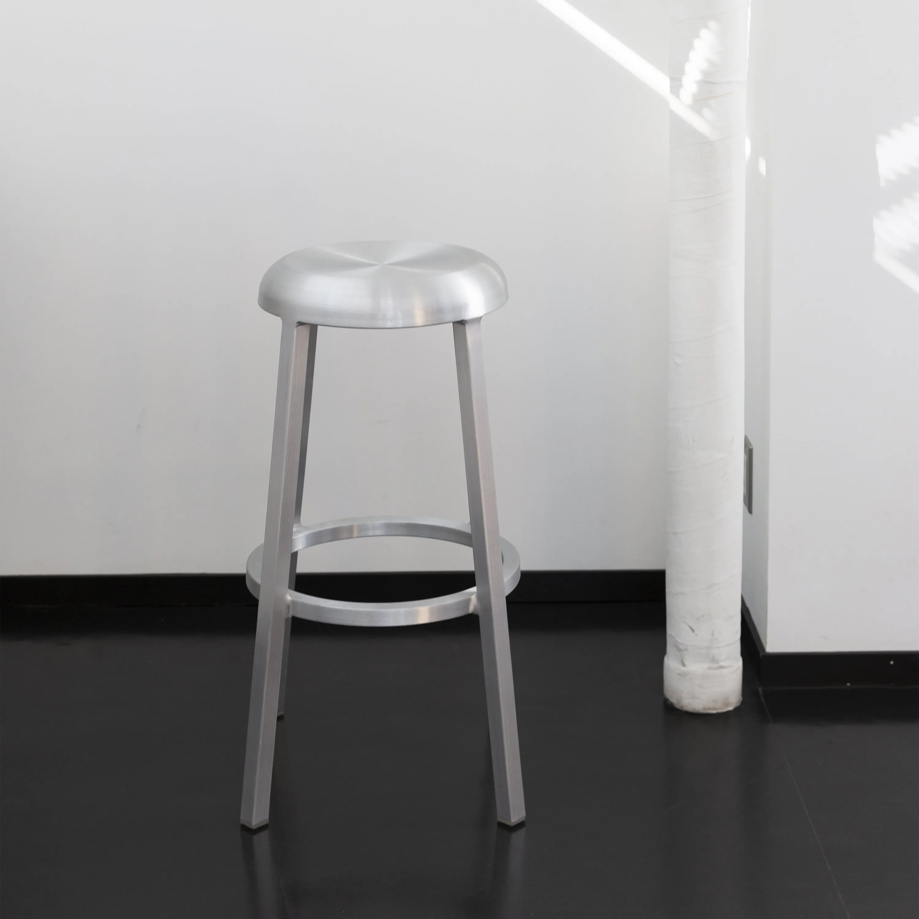 ZA Stool